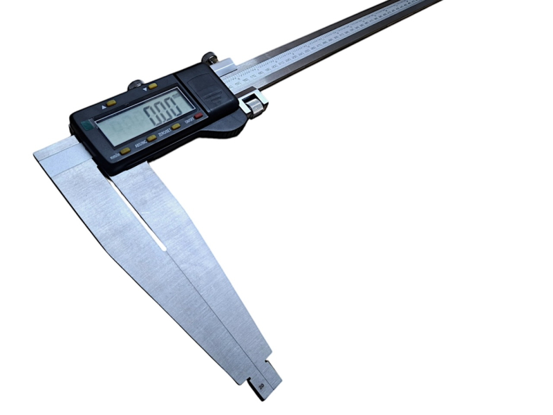 Штангенциркуль цифровой ШЦЦ-III 1000 (0-1000) 0.01 губки 200 мм GRIFF