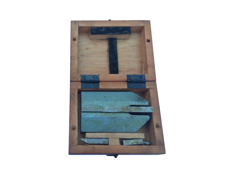 Набор принадлежностей к плоскопараллельным концевым мерам ПК-3