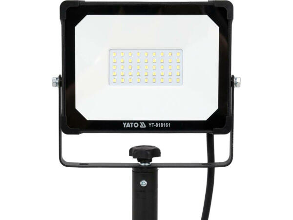 Прожектор с SMD-диодным излучением YATO: 30 Вт, 230 В,2850 Lm, на штативе h=0.6-1.22 м, кабель-2м (YT-818161)