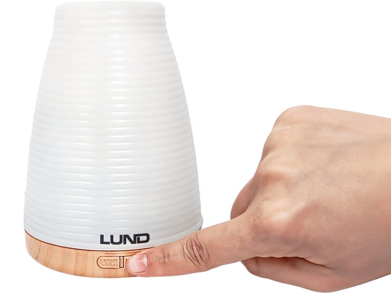 Дифузор запаху з освіт LUND від мережі USB 5 В DC 5 Вт, V= 100 мл, продукт- 15 мл/год, обсяг- 15 м² (66900)