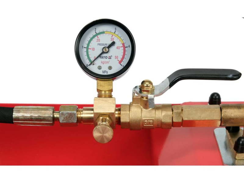 Компресор ручний для контролю щільн систем YATO тиск- 5 MPa, спол.- G1/2, ємність- 7л, шланг- 140см