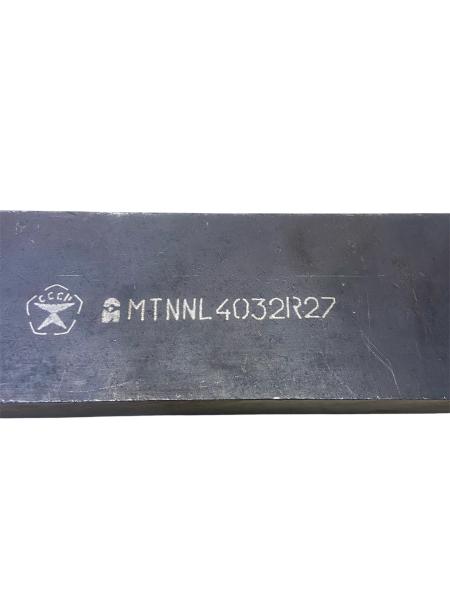 Різець під пластину 01114-270612 MTNNL 40х32 R27 лівий