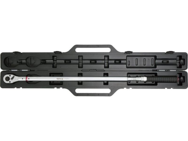 Ключ динамометрический YATO: квадрат 3/4", F=150-800 Нм, L=1155-1175 мм (YT-07711)