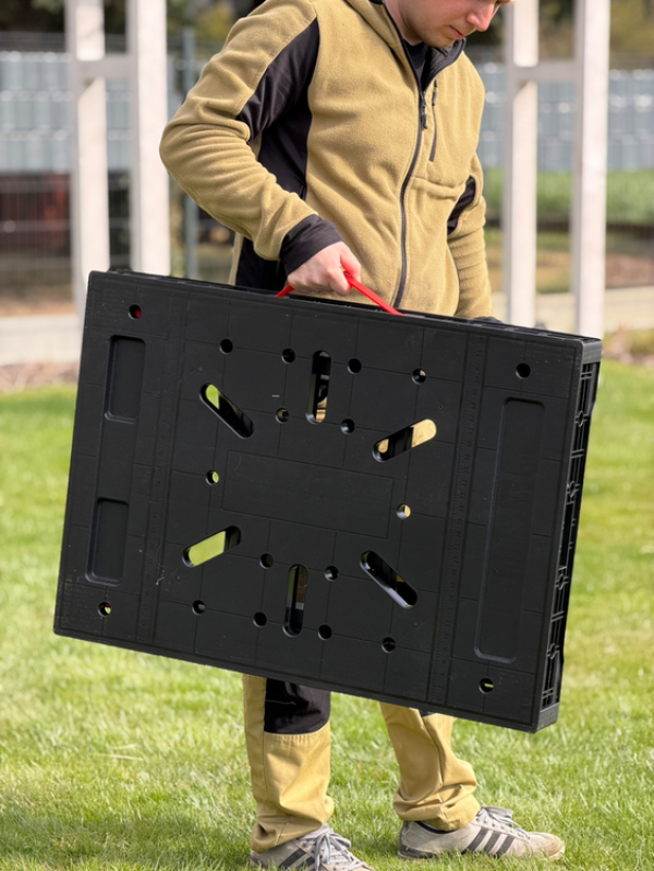 Стол рабочий раскладной YATO, 85x61x79 см, макс. нагруз.- 650 кг из металла и пластика (YT-08953)
