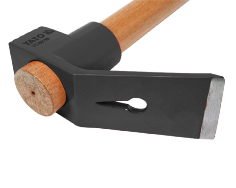 Сокира теслярська YATO YT-80130, 600 г, держак з дерева