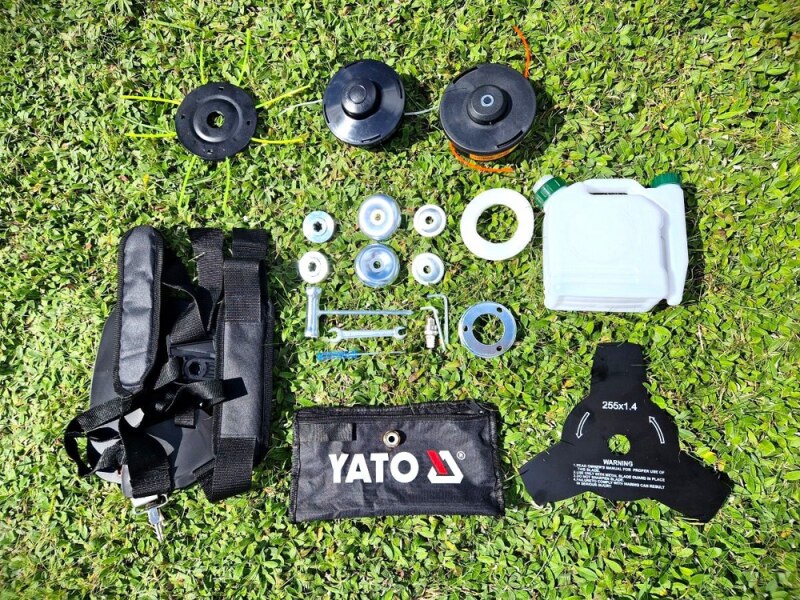 Мотокоса бензинова YATO YT-85005, 52 см³, 1,45 кВт, 430 мм, з оснасткою