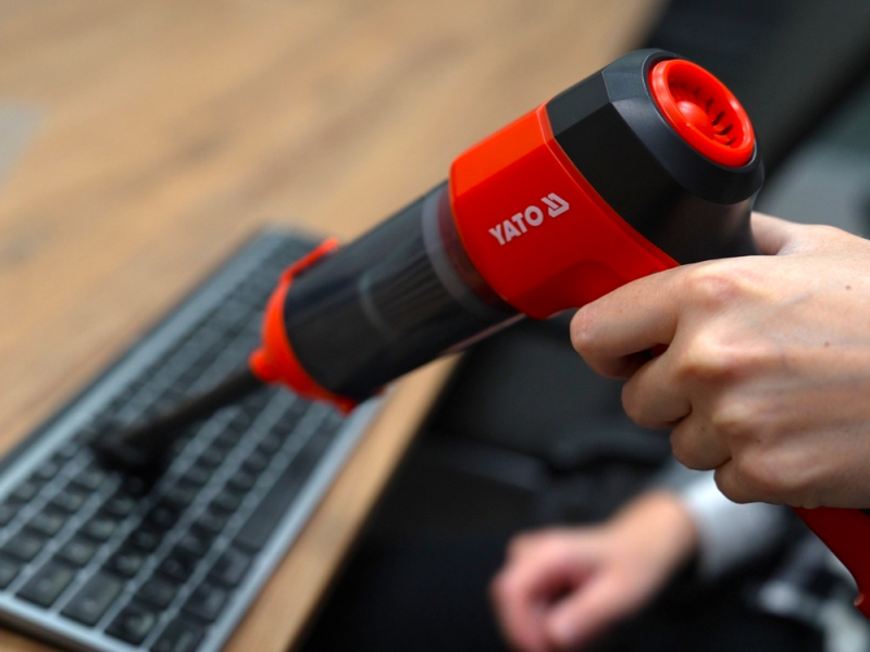 Порохотяг YATO з фільтром HEPA і повітродувка акумуляторний Li-Ion 11.1 V 2 АГод 100 Вт з насадками (YT-85686)