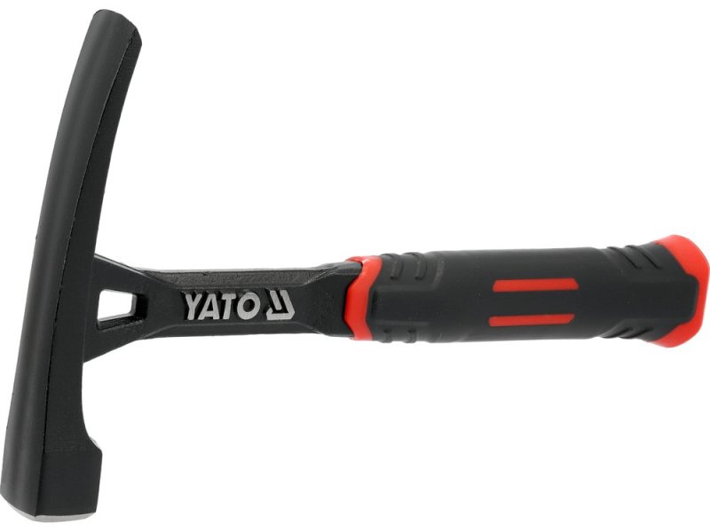Молоток каменщика монолитный YATO YT-45773, 600 г, клиновидное лезвие