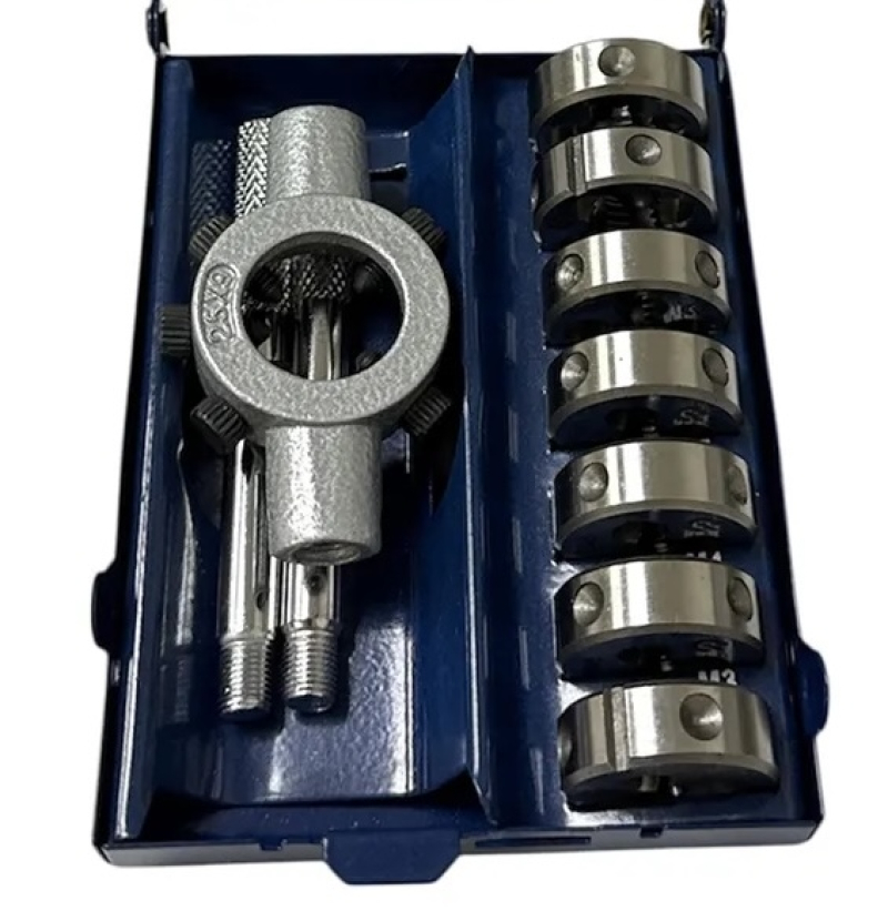 Набор плашек M3-M12 Р6М5 с воротком ф25х9, 8шт. в металлическом боксе Китай