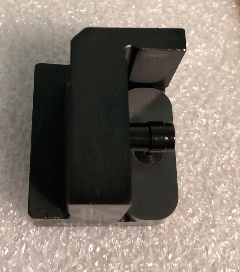 Касета гребенева права KTP-LANR30/X-043 PRAMET для кріплення тангенціальної 
пластини LNUX 301940